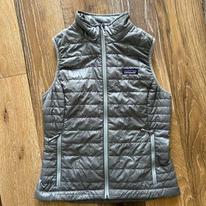 Patagonia vest
